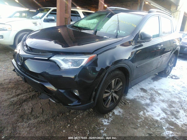 2017 TOYOTA RAV4 XLE VIN: 2T3RFREV7HW668187