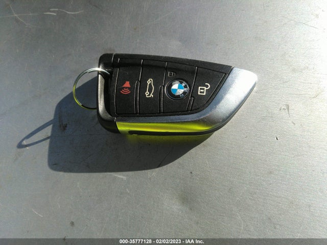 2017 BMW X1, VIN: WBXHT3Z39H4A58305