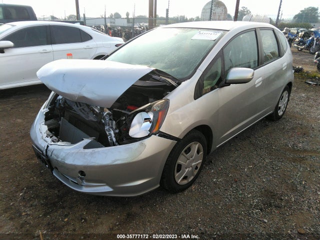 2012 HONDA FIT VIN: JHMGE8H31CS006944