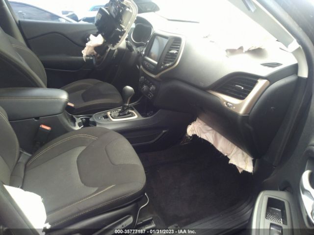 1C4PJLCS1GW233497 Jeep Cherokee Altitude