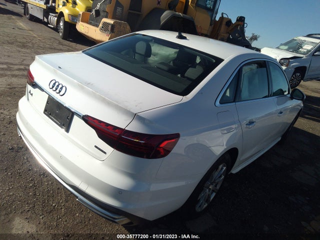 WAUABAF46MN016031 Audi A4 Sedan Premium