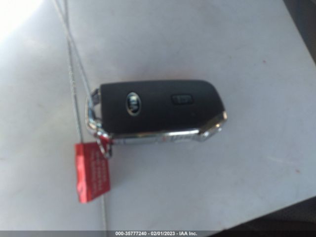 KNDERCAA4M7103715 KIA SELTOS EX