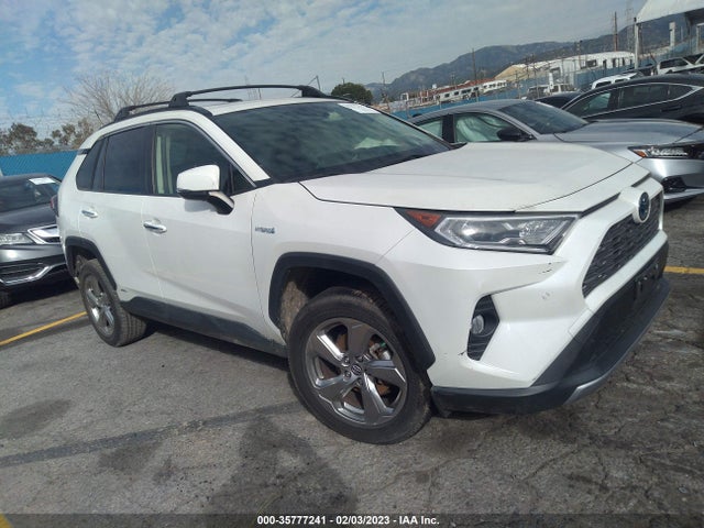 2019 Toyota RAV4, VIN: JTMDWRFV2KD002982