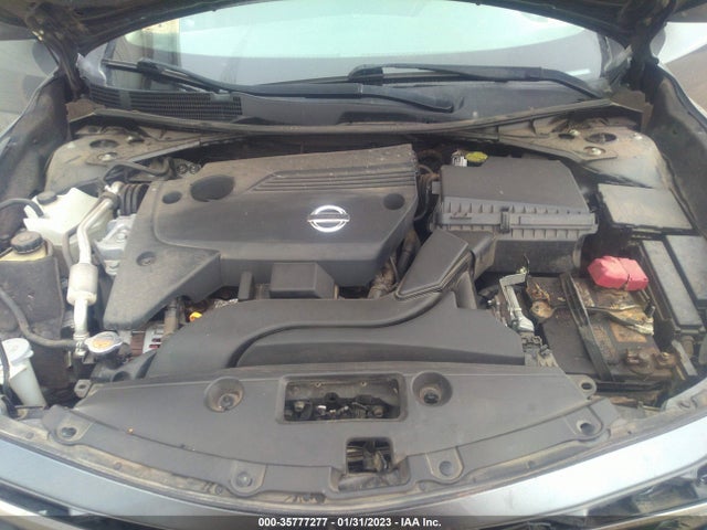 Nissan Altima 2.5 S 2015 1N4AL3AP1FC467143 Image 10