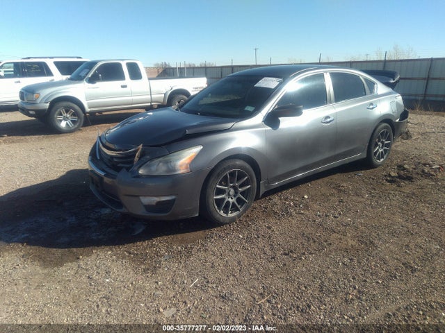 Nissan Altima 2.5 S 2015 1N4AL3AP1FC467143 Image 2
