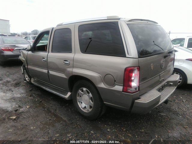 1GYEK63NX2R121802 Cadillac Escalade