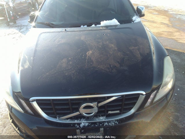 Volvo XC60 2011 YV4902DZ7B2211387 Image 11