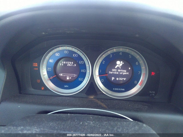 Volvo XC60 2011 YV4902DZ7B2211387 Image 8
