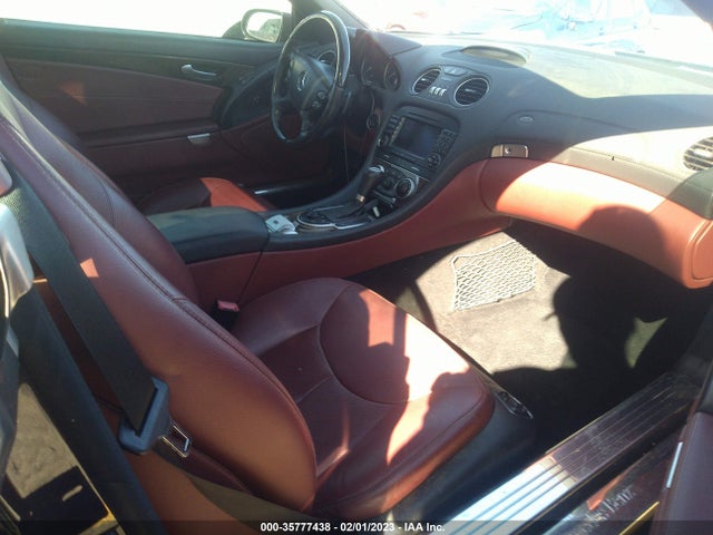 2007 MERCEDES-BENZ SL-CLASS 5.5L V8 VIN: WDBSK71F47F123529