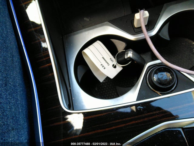 BMW X7 2021 5UXCW2C00M9E98772 Image 3
