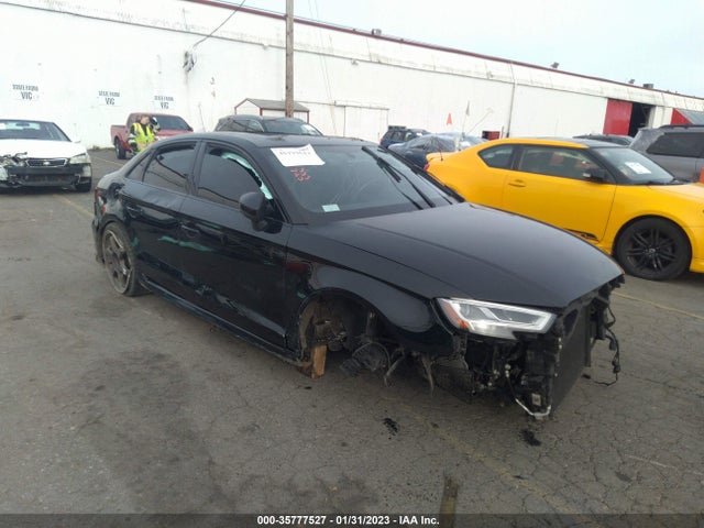 2019 Audi RS 3, VIN: WUABWGFFXKA905812