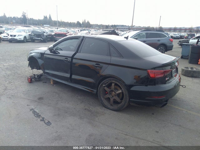 WUABWGFFXKA905812 Audi RS 3