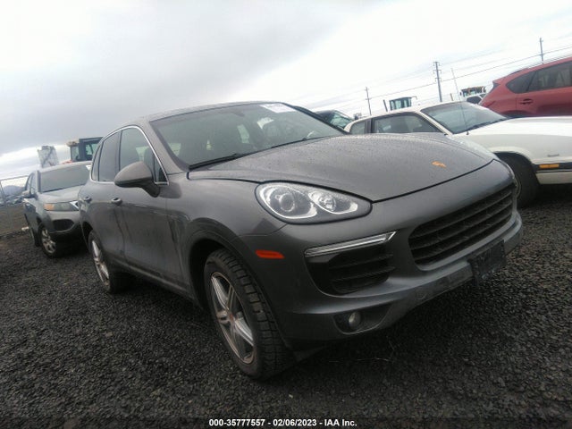 2016 Porsche Cayenne, VIN: WP1AA2A25GKA08721