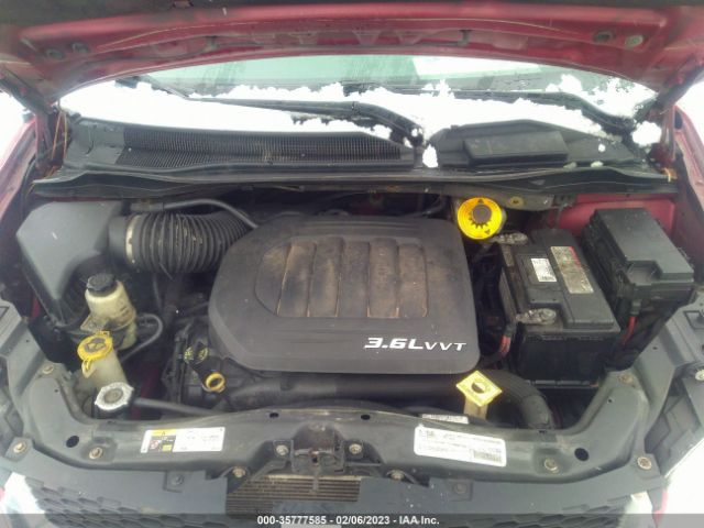 2C4RDGBG2FR702138 Dodge Grand Caravan Se
