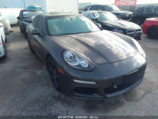 2014 Porsche Panamera, VIN: WP0AA2A72EL015176
