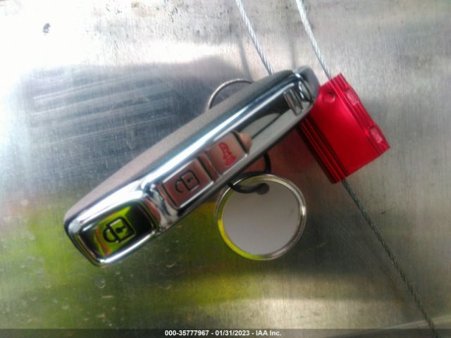 KNDERCAA1M7143962 KIA SELTOS EX
