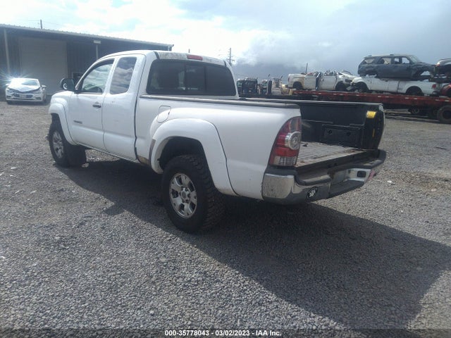 Toyota Tacoma Prerunner 2014 5TFTX4GN5EX035116 Image 3