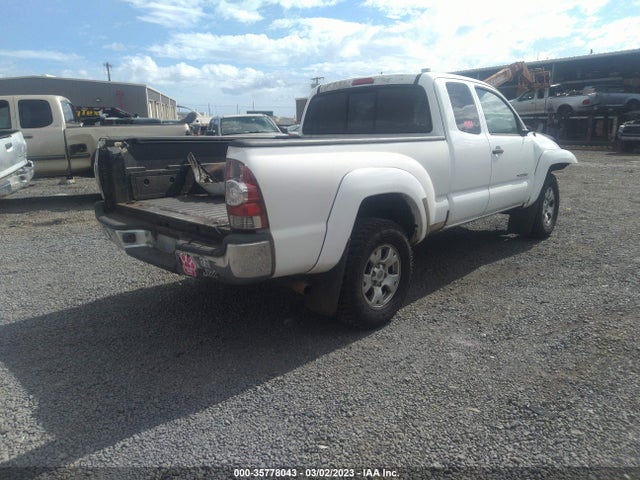 Toyota Tacoma Prerunner 2014 5TFTX4GN5EX035116 Image 4