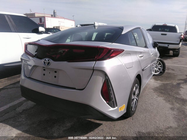 2022 Toyota Prius, VIN: JTDKAMFP0N3214462