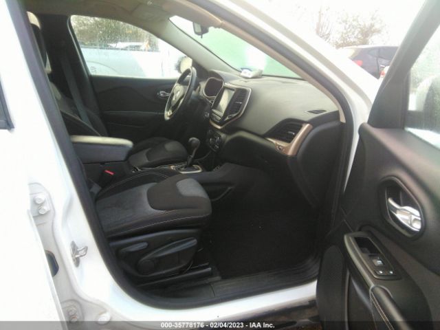 1C4PJLCS5EW300907 Jeep Cherokee Altitude