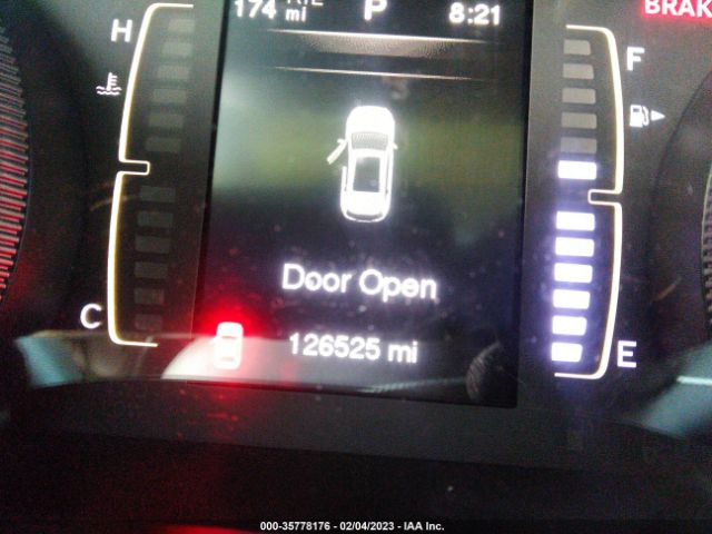 1C4PJLCS5EW300907 Jeep Cherokee Altitude