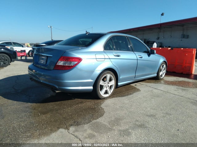 2010 MERCEDES-BENZ C 300 VIN: WDDGF5EBXAR111940