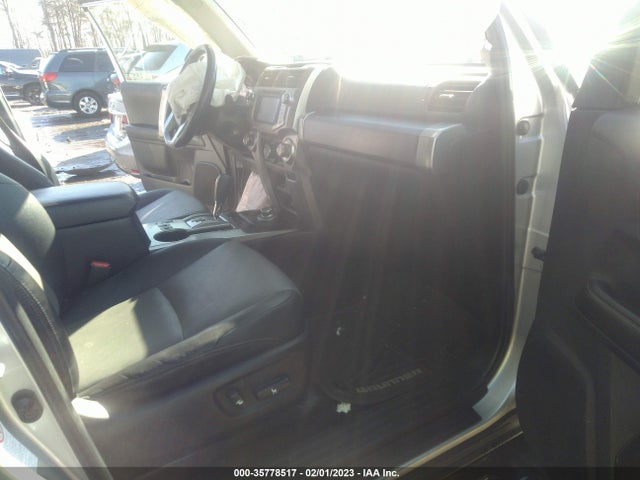 2015 Toyota 4Runner, VIN: JTEBU5JRXF5203055