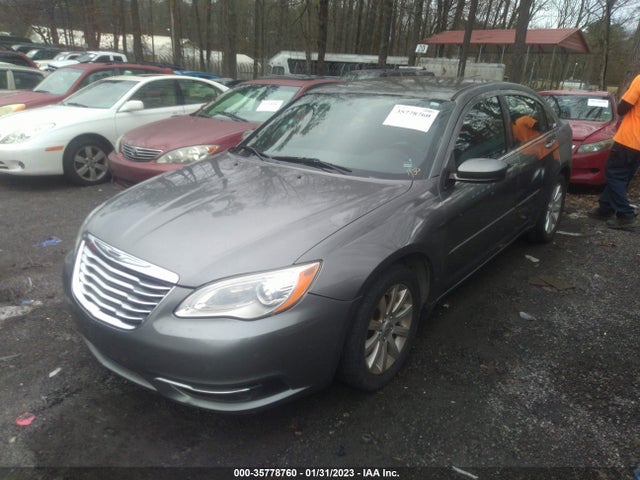1C3CCBBB5DN557983 Chrysler 200 Touring
