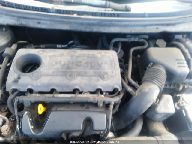 KNAFU4A21B5402621 KIA FORTE EX