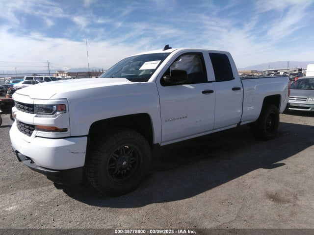 Chevrolet Silverado 1500 Silverado Custom 2016 1GCRCPEC3GZ198105 Image 2