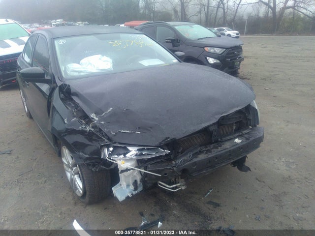 3VW2B7AJ0JM213870 Volkswagen Jetta 1.4t S