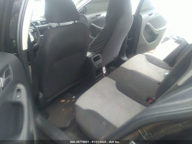 3VW2B7AJ0JM213870 Volkswagen Jetta 1.4t S