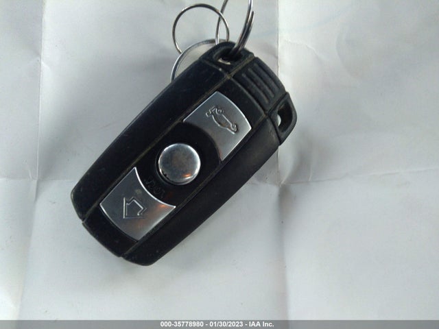 BMW 3 Series 330xi 2006 WBAVD33556KV61081 Image 3