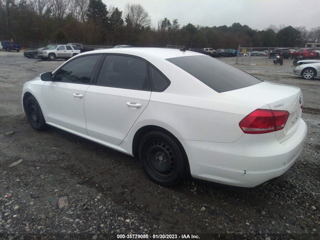 Volkswagen Passat 2014 1VWAT7A37EC074578 Image 3
