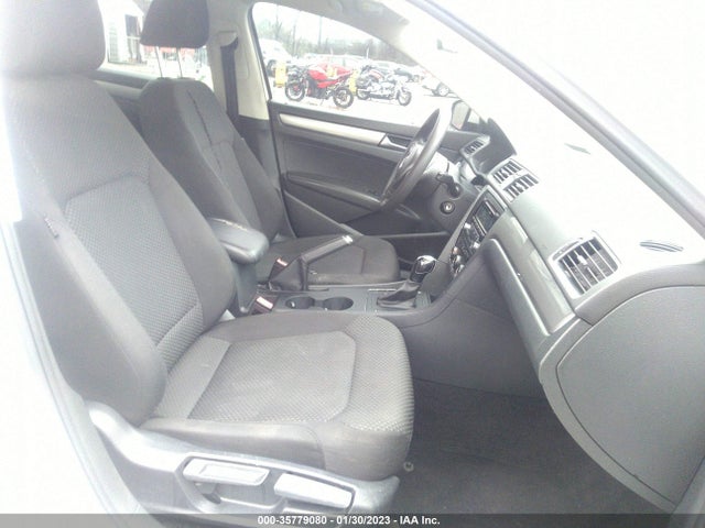 Volkswagen Passat 2014 1VWAT7A37EC074578 Image 5