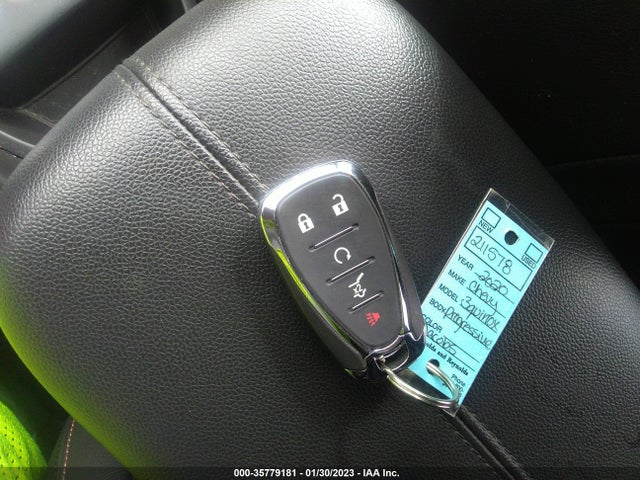 2020 Chevrolet Equinox, VIN: 2GNAXNEV5L6158435