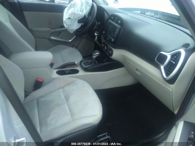KIA SOUL LX 2020 KNDJ23AU4L7733083 Image 6