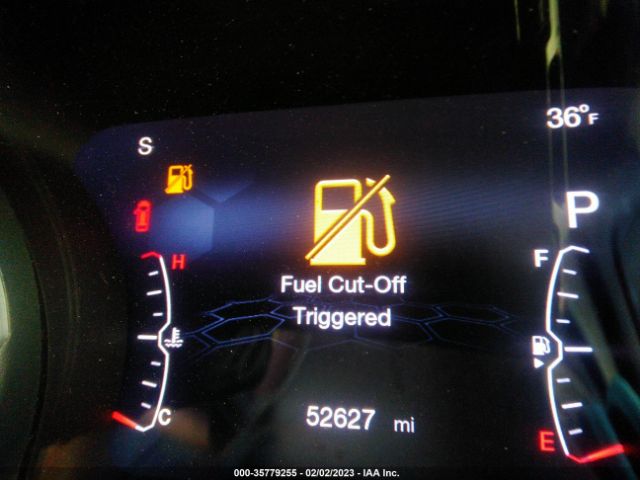 3C4NJCBB1JT102365 Jeep Compass Latitude
