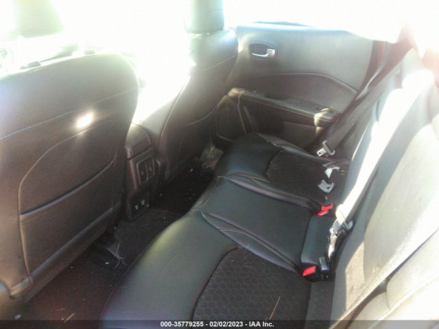 3C4NJCBB1JT102365 Jeep Compass Latitude