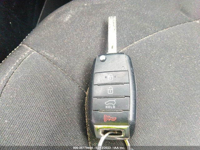 KIA Soul Base 2015 KNDJN2A20F7145525 Image 3