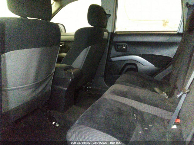 2010 MITSUBISHI OUTLANDER ES VIN: JA4AT2AW2AZ016458
