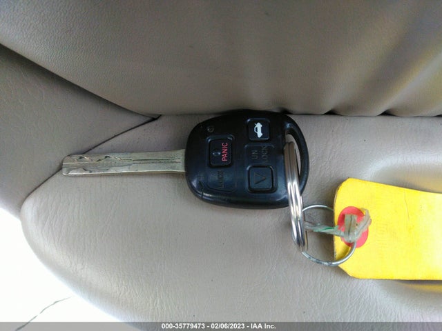 Lexus ES 300 2001 JT8BF28G515106211 Image 3