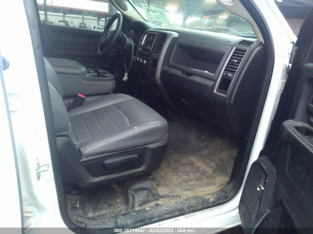 1C6RR6FT0JS284003 RAM 1500 Tradesman