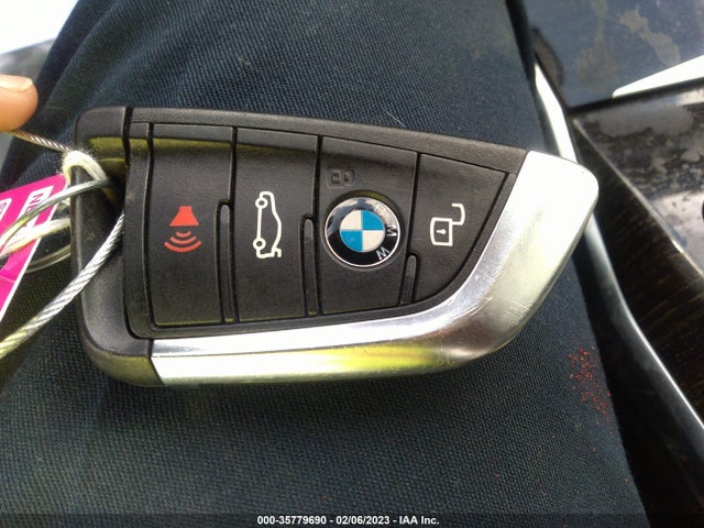 BMW 3 Series 330i 2021 аукцион фото