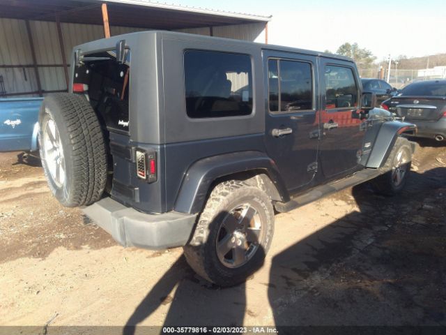 1J4GA59108L599717 Jeep Wrangler Unlimited Sahara