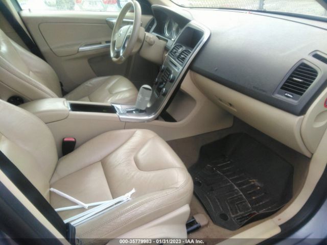 YV4902DZ1C2321238 Volvo XC60