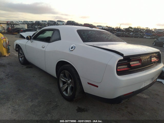 2016 DODGE CHALLENGER SXT VIN: 2C3CDZAG2GH184448