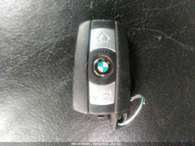 WBAVB33566KR76819 BMW 3 Series 330i