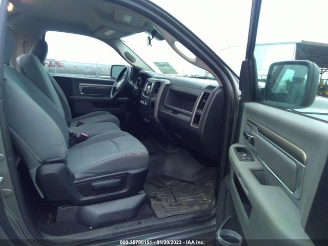 2013 RAM 1500 EXPRESS VIN: 3C6JR6AT3DG572565