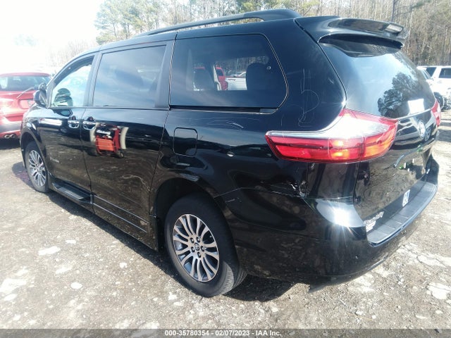 2020 Toyota Sienna, VIN: 5TDYZ3DC9LS026158
